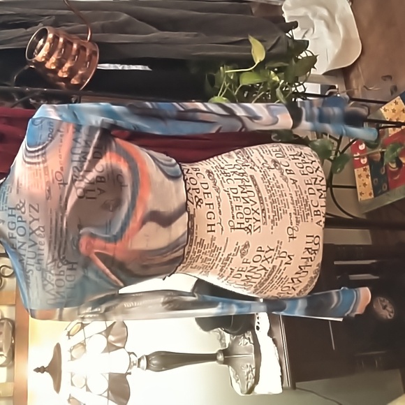 Women's dreamy mesh beach cover up bell sleeves, tie front. NWOT Size small - Picture 3 of 3